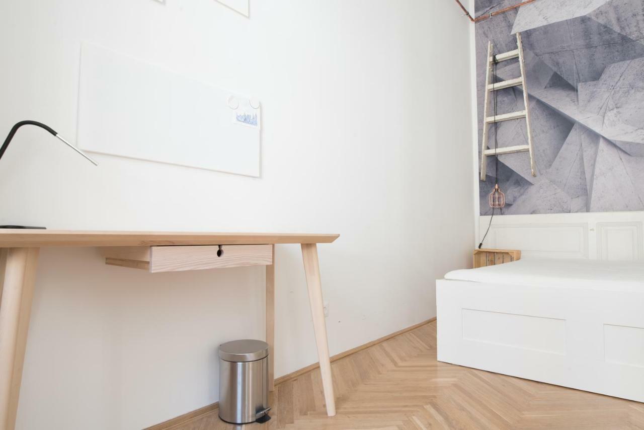 Nice "Trabi" Apartment In The City Budapest Kültér fotó