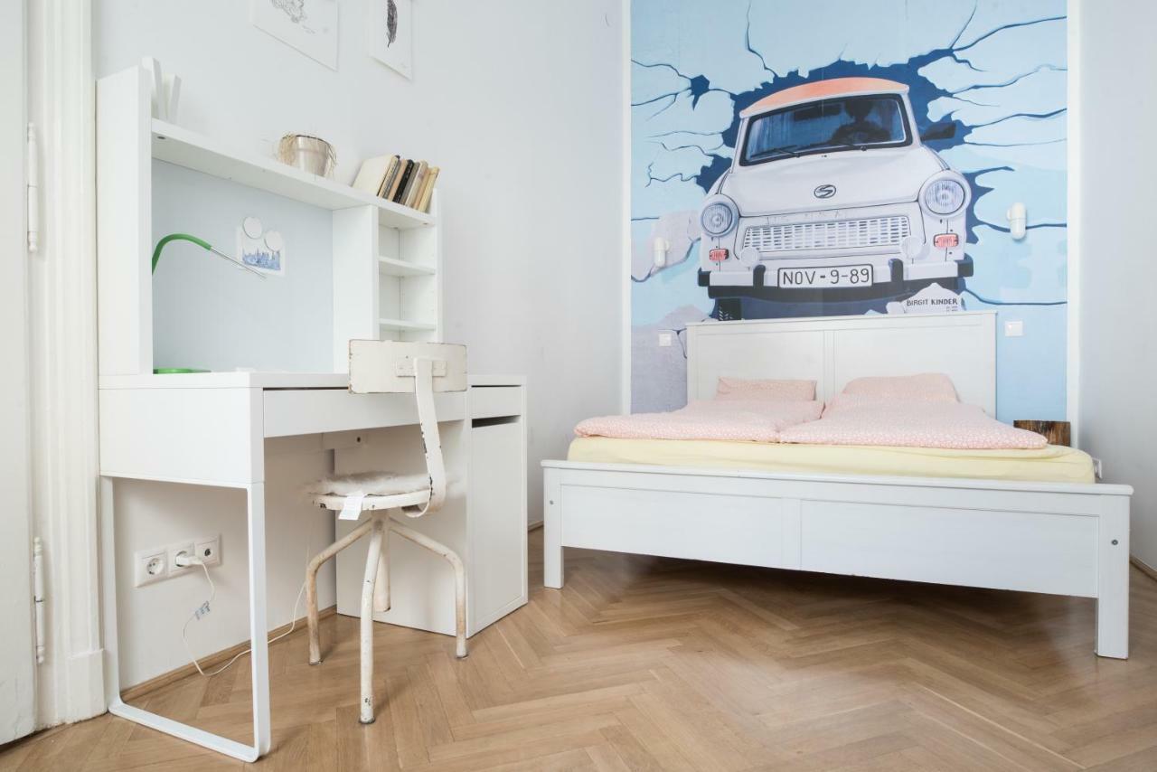 Nice "Trabi" Apartment In The City Budapest Kültér fotó